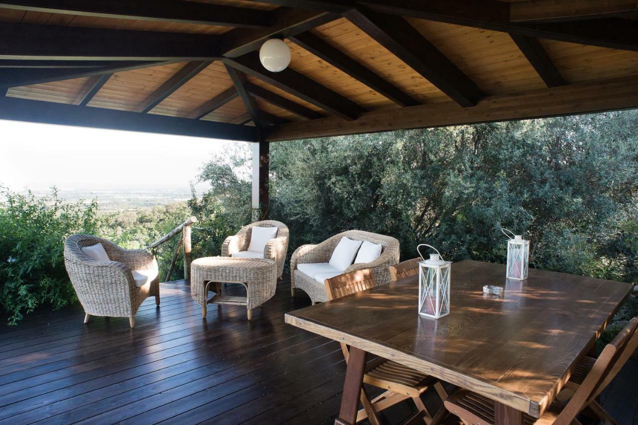 לינה וארוחת בוקר Villa San Pietro Le Tre Civette - Residenza Di Campagna מראה חיצוני תמונה